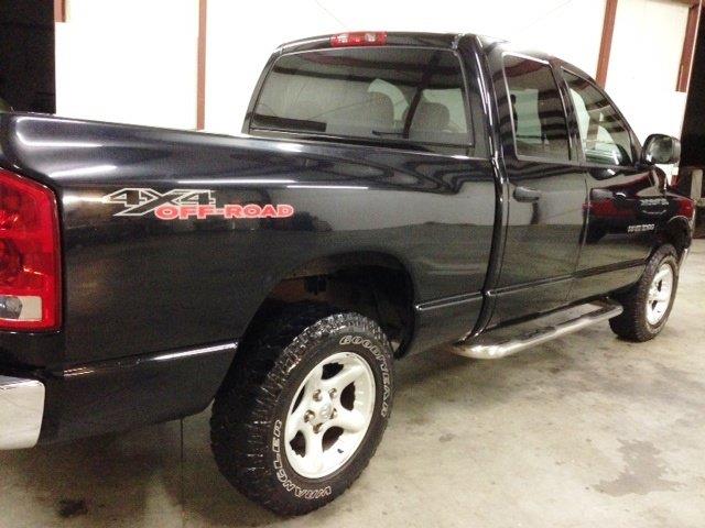 Dodge Ram 1500 2004 photo 14