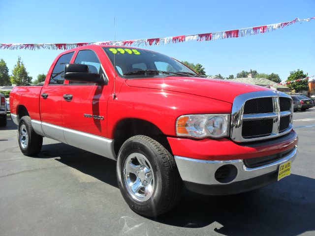 Dodge Ram 1500 2004 photo 2