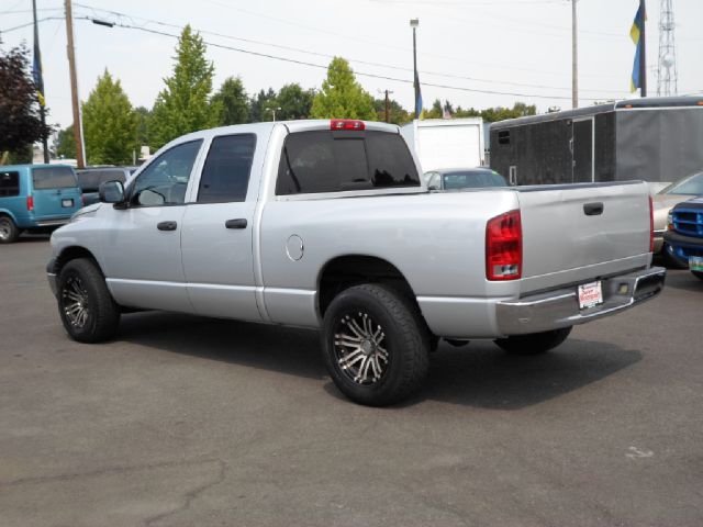 Dodge Ram 1500 2004 photo 1