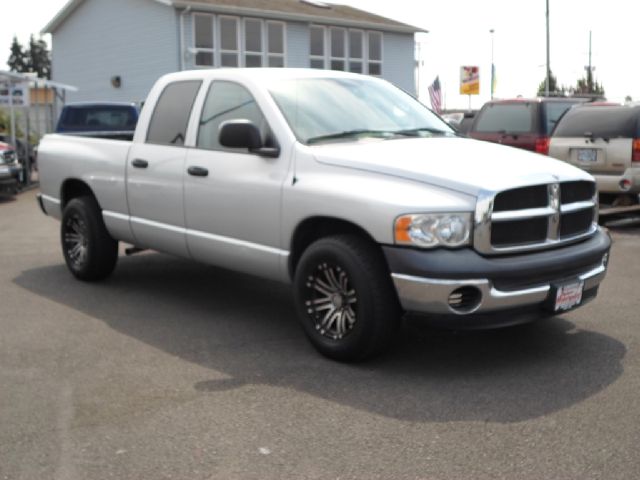 Dodge Ram 1500 2004 photo 4