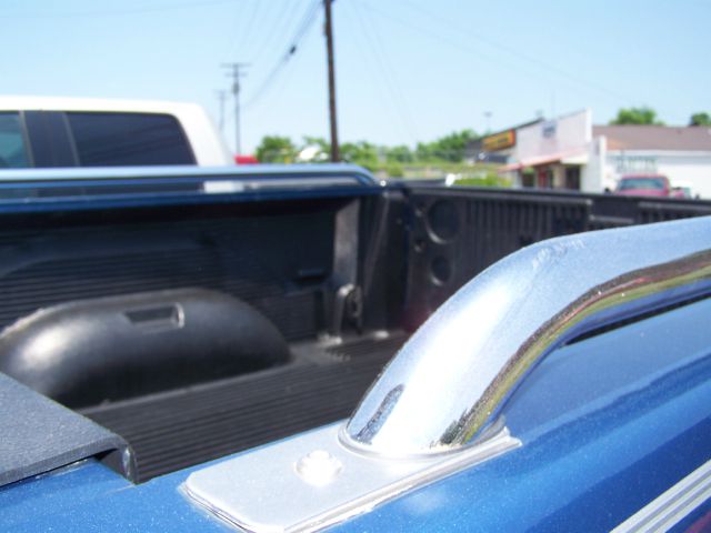 Dodge Ram 1500 2004 photo 3