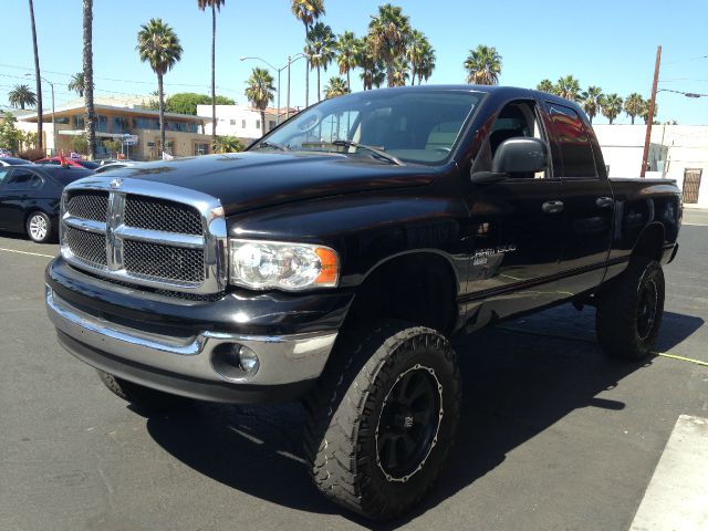 Dodge Ram 1500 2004 photo 3