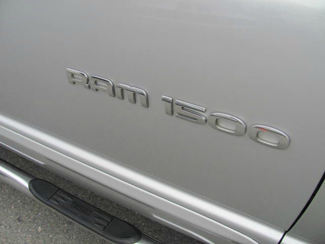 Dodge Ram 1500 2004 photo 20