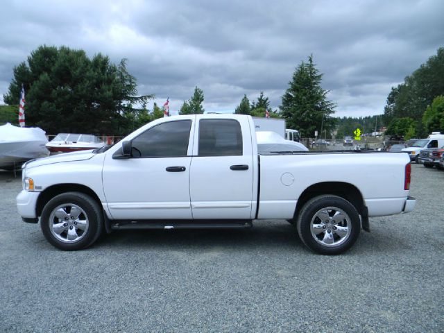 Dodge Ram 1500 4d Wagon AWD Pickup Truck