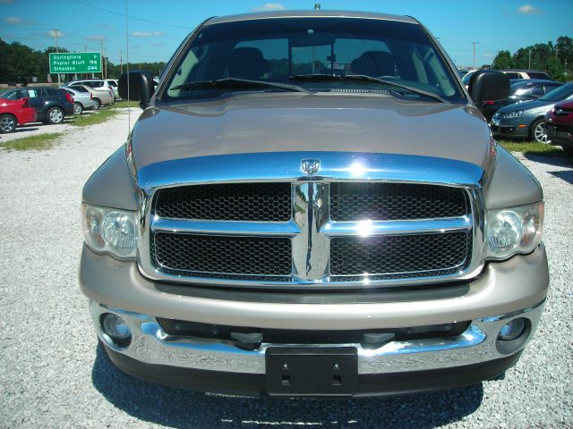 Dodge Ram 1500 2004 photo 3