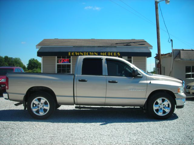 Dodge Ram 1500 2004 photo 4