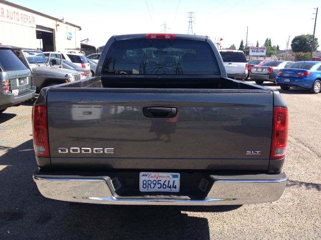 Dodge Ram 1500 2004 photo 2