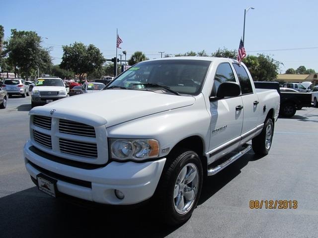 Dodge Ram 1500 2004 photo 2