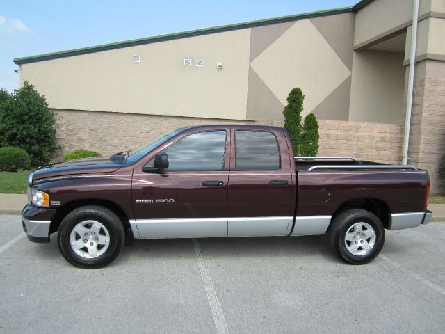 Dodge Ram 1500 2004 photo 4