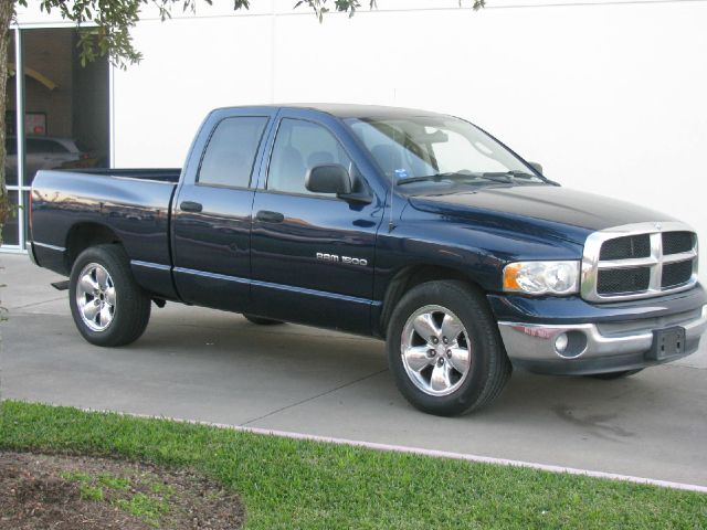 Dodge Ram 1500 2004 photo 1