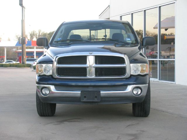 Dodge Ram 1500 2004 photo 3