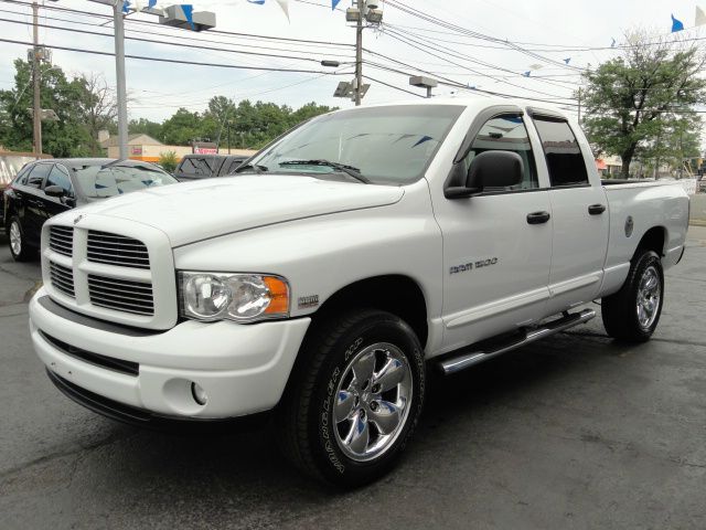 Dodge Ram 1500 2004 photo 4