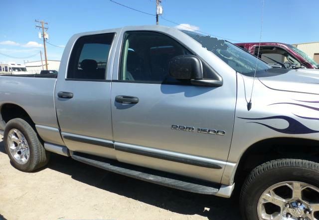 Dodge Ram 1500 2004 photo 2