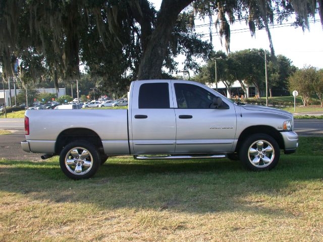 Dodge Ram 1500 2004 photo 1