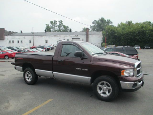 Dodge Ram 1500 2004 photo 4