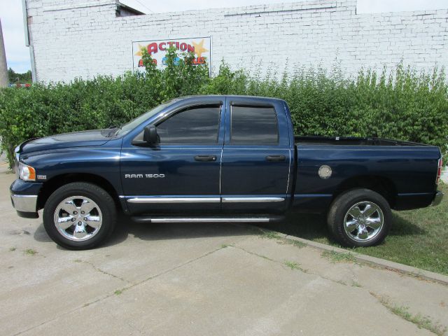 Dodge Ram 1500 2004 photo 4