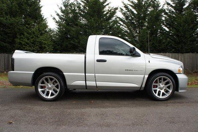 Dodge Ram 1500 2004 photo 1