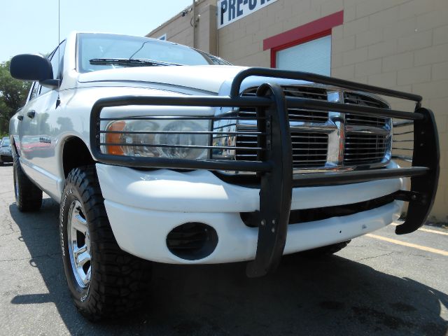 Dodge Ram 1500 2004 photo 4