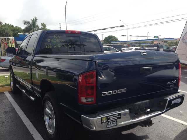 Dodge Ram 1500 2004 photo 2