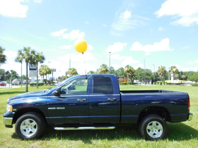 Dodge Ram 1500 2004 photo 4