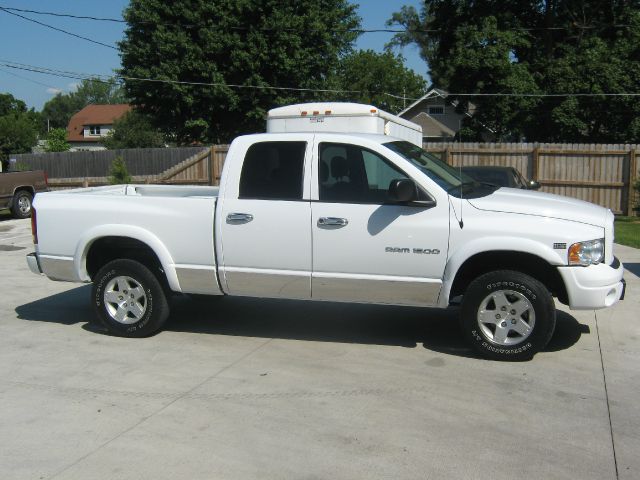 Dodge Ram 1500 2004 photo 1