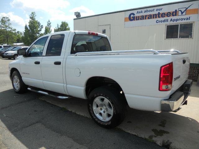 Dodge Ram 1500 2004 photo 1