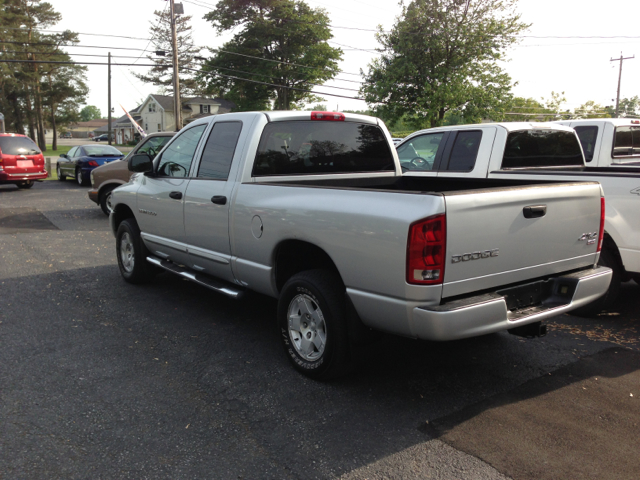 Dodge Ram 1500 2004 photo 4