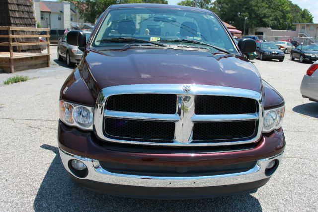 Dodge Ram 1500 2004 photo 2