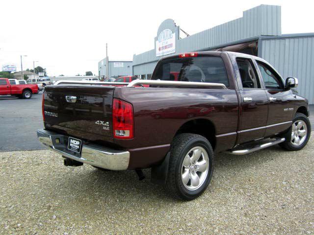 Dodge Ram 1500 2004 photo 2