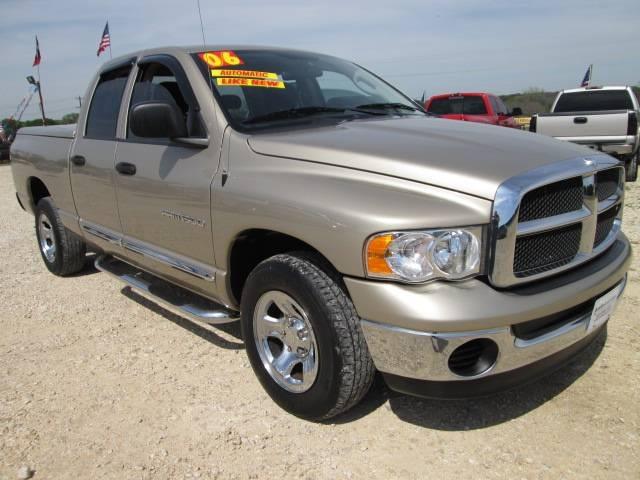 Dodge Ram 1500 2004 photo 4