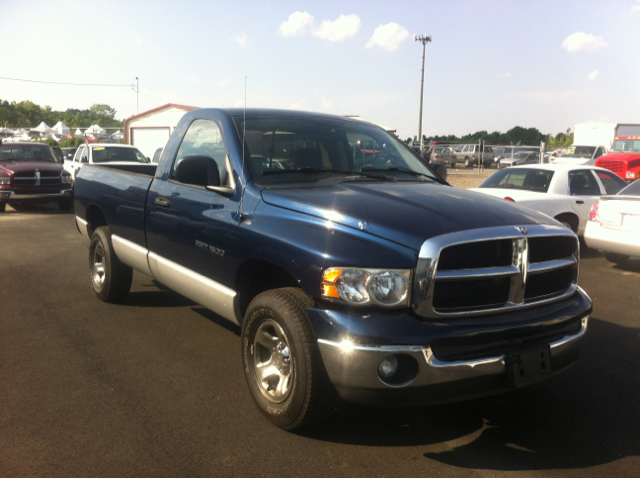 Dodge Ram 1500 2004 photo 1