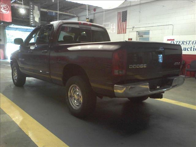 Dodge Ram 1500 2004 photo 4