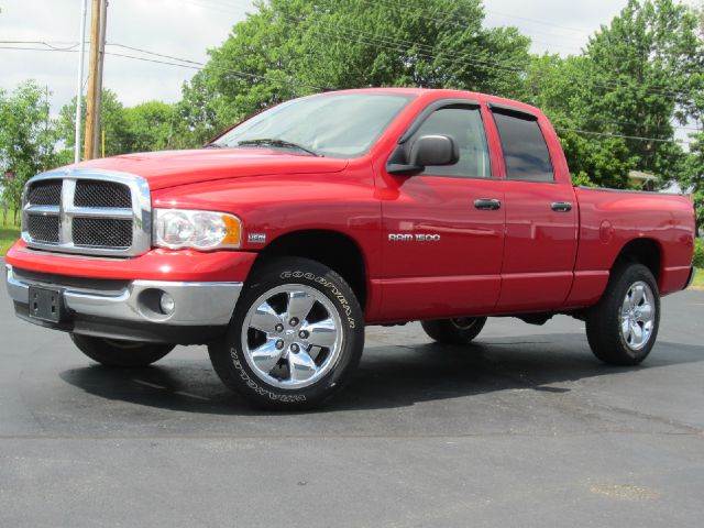 Dodge Ram 1500 Ext WT Pickup Truck