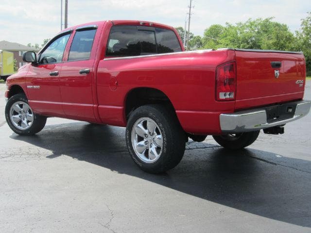 Dodge Ram 1500 2005 photo 2