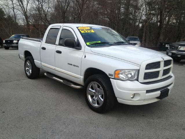 Dodge Ram 1500 2005 photo 4