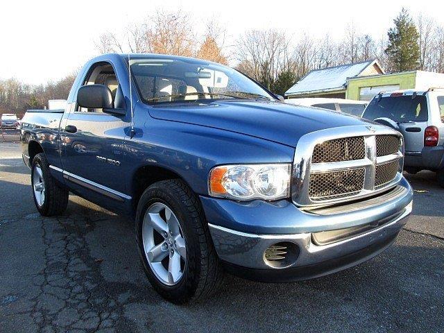 Dodge Ram 1500 2005 photo 2