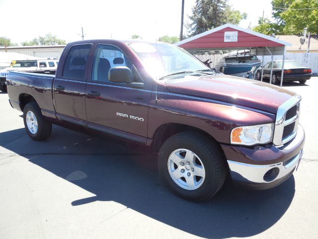 Dodge Ram 1500 2005 photo 2