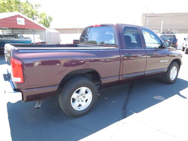 Dodge Ram 1500 2005 photo 4