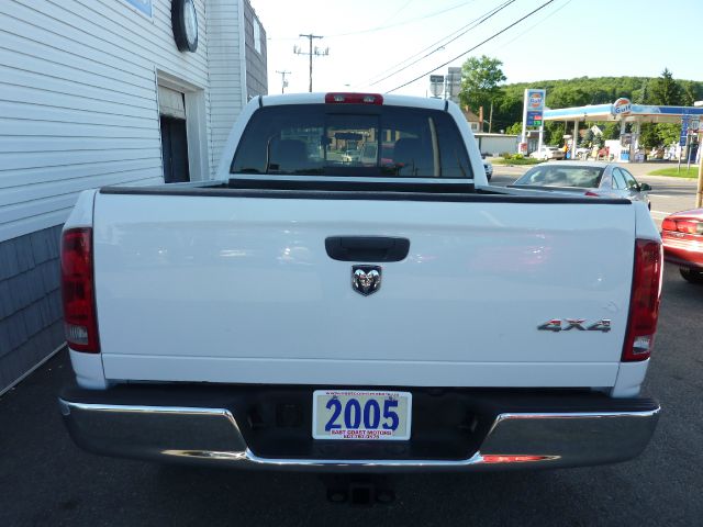 Dodge Ram 1500 2005 photo 1