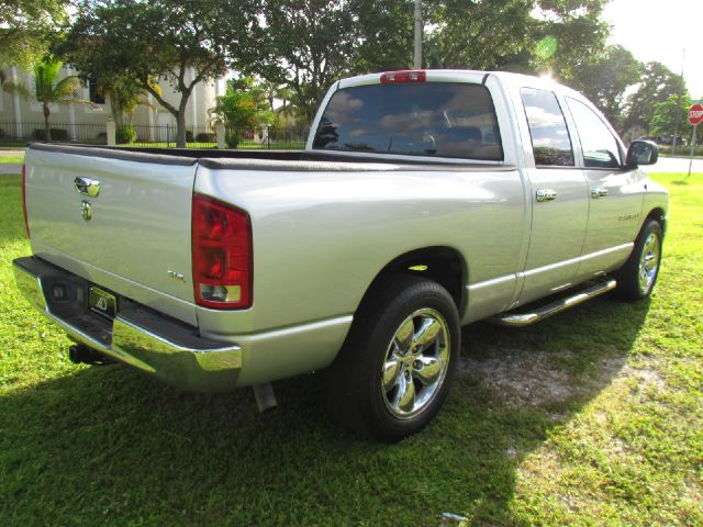 Dodge Ram 1500 2005 photo 3