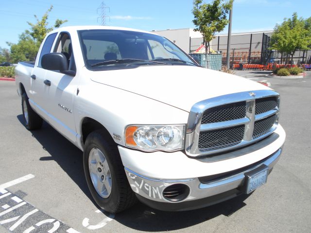 Dodge Ram 1500 2005 photo 3