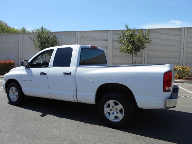 Dodge Ram 1500 2005 photo 4