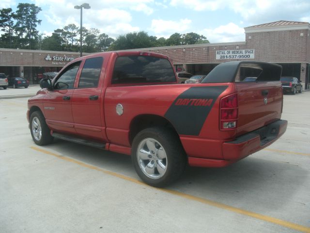 Dodge Ram 1500 2005 photo 3