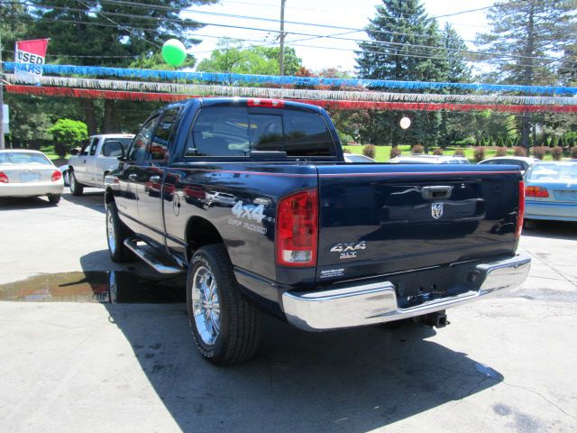 Dodge Ram 1500 2005 photo 2