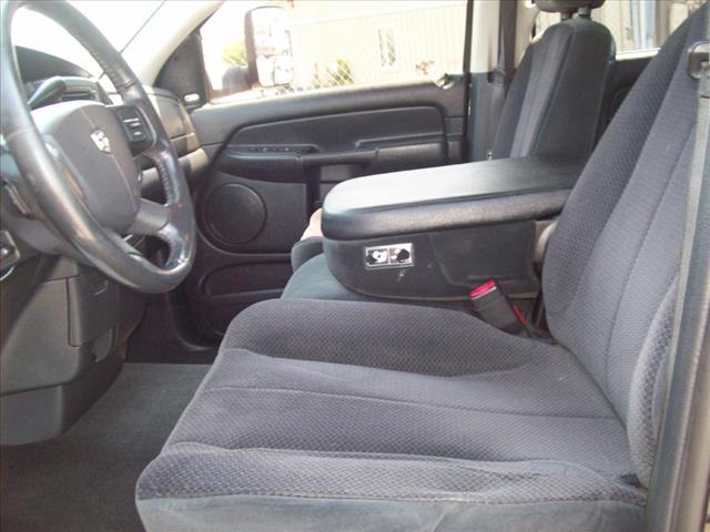 Dodge Ram 1500 2005 photo 3