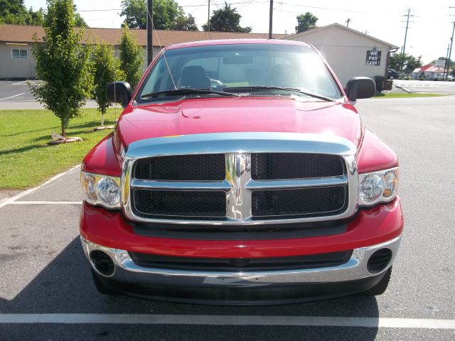 Dodge Ram 1500 Ext WT Pickup Truck