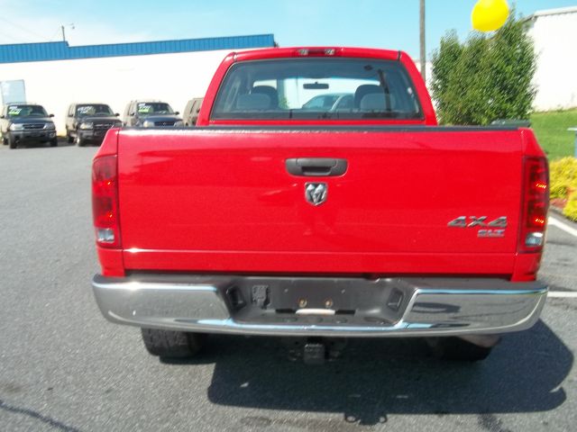 Dodge Ram 1500 2005 photo 2