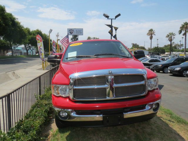 Dodge Ram 1500 2005 photo 2