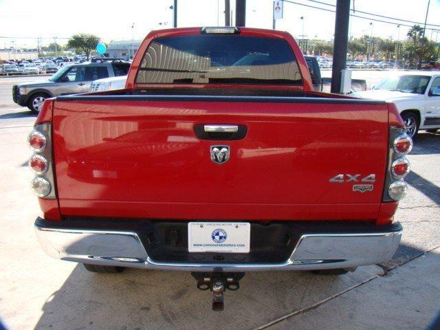 Dodge Ram 1500 2005 photo 3