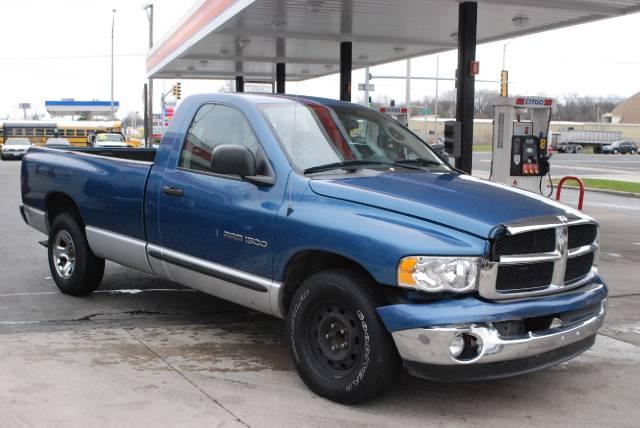 Dodge Ram 1500 2005 photo 2